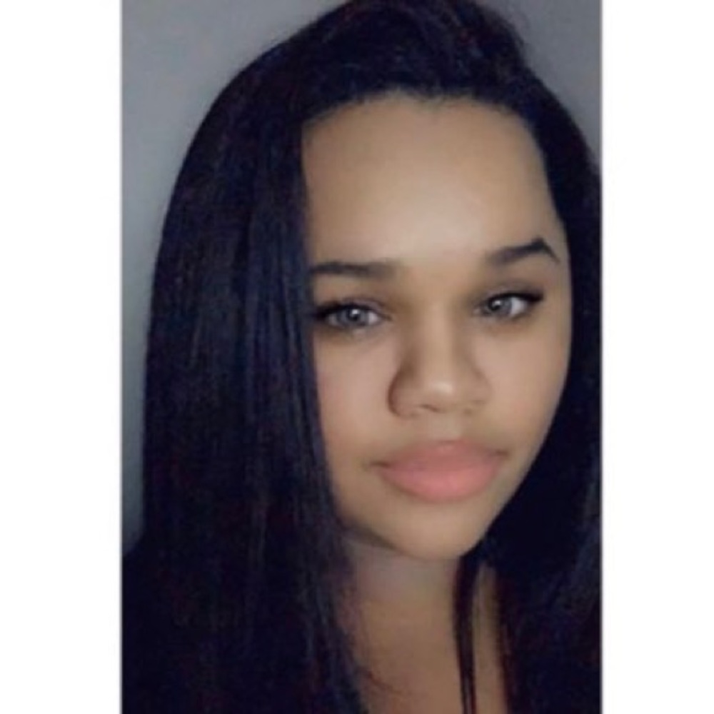 Meet your Posher, Deja